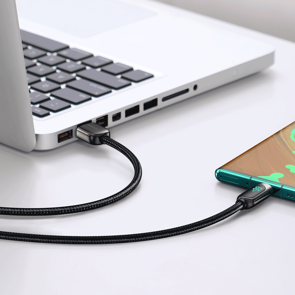 数显快充数据线USB to Type-C 66W缩略图